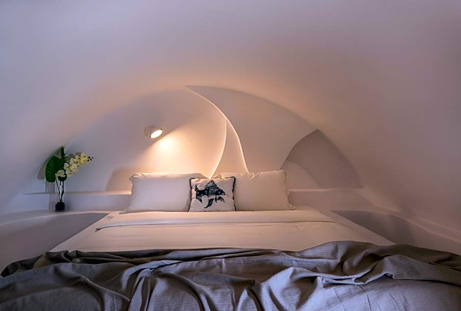 Nefeles Luxury Suites