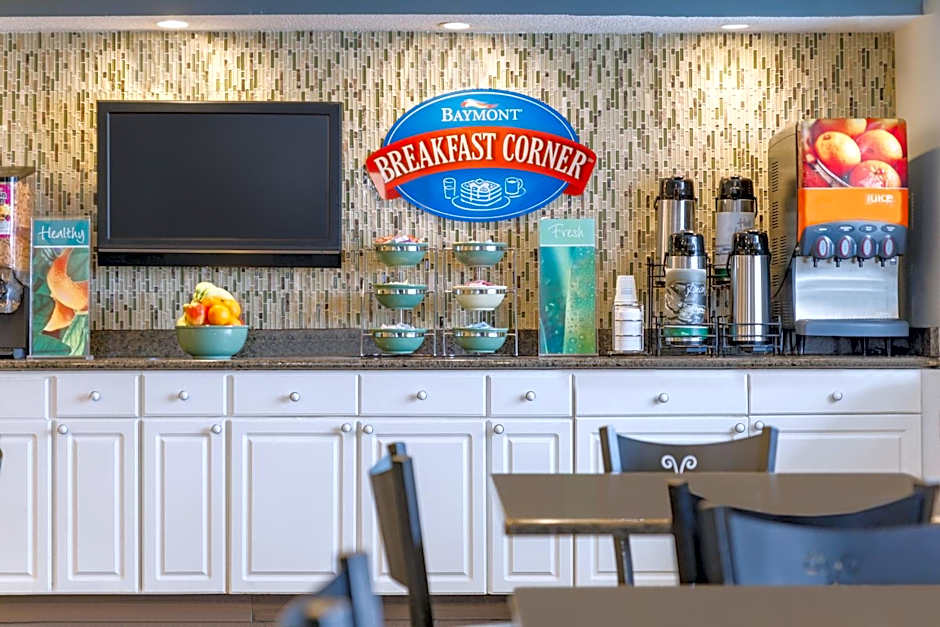Baymont by Wyndham Wilmington