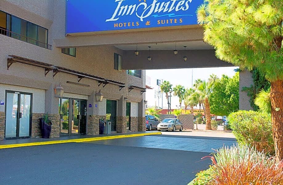 Hotel Tempe/Phoenix Airport InnSuites Hotel & Suites