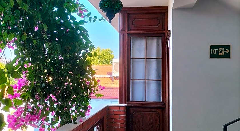 Hotel Mary's House