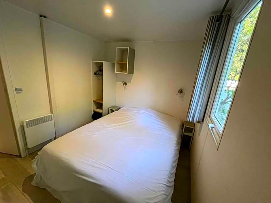 Camping 4 étoiles - Piscine - ef00ai