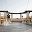 Redondo Beach Hotel, Tapestry Collection by Hilton