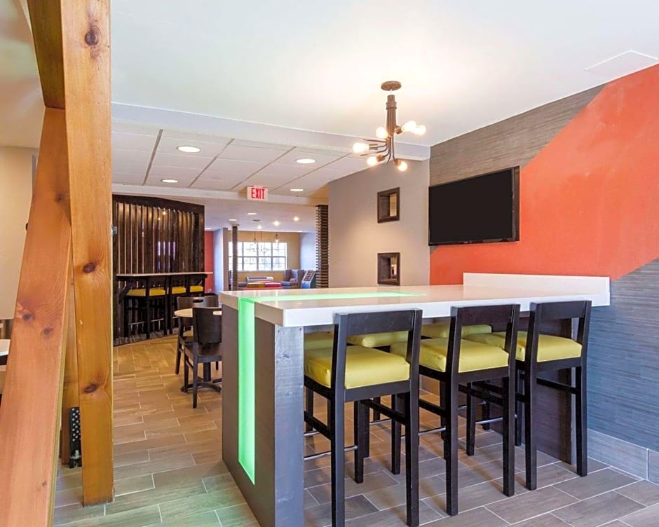 Quality Inn & Suites Ashland near Kings Dominion