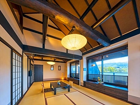 Japanese-Style Deluxe Room with Open-Air Bath