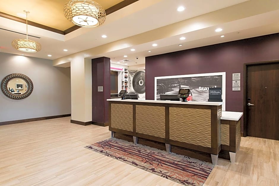 Hampton Inn By Hilton & Suites Fayetteville, Nc