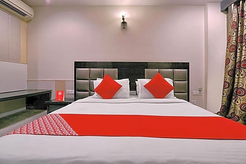 Townhouse Hotel Lotus Palace