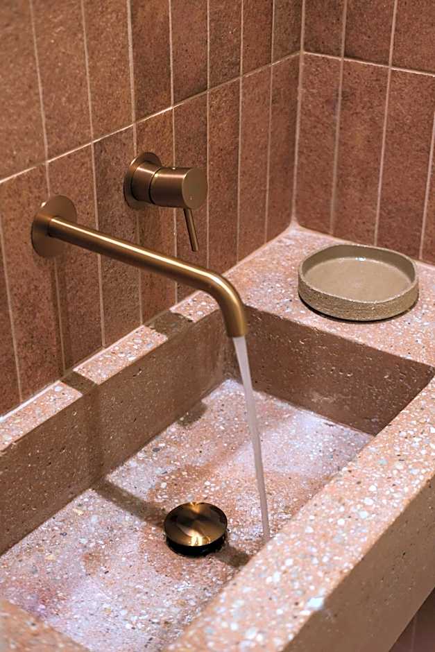 Qualia Slowlife Suites