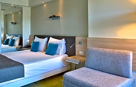 superior room sea side 1 adult