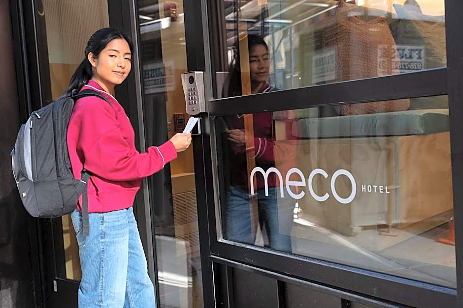 Meco Hotel