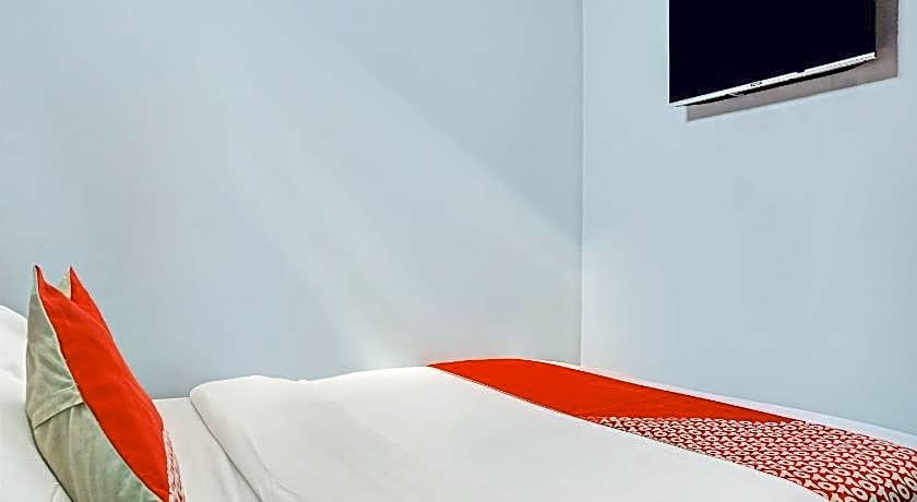 Capital O 92765 J&b Smart Sentul