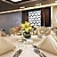 Seven Roses Hotel