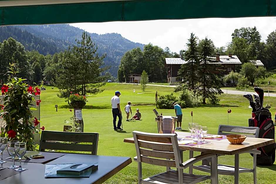 Chalet-Hotel Les Fermes de Pierre & Anna
