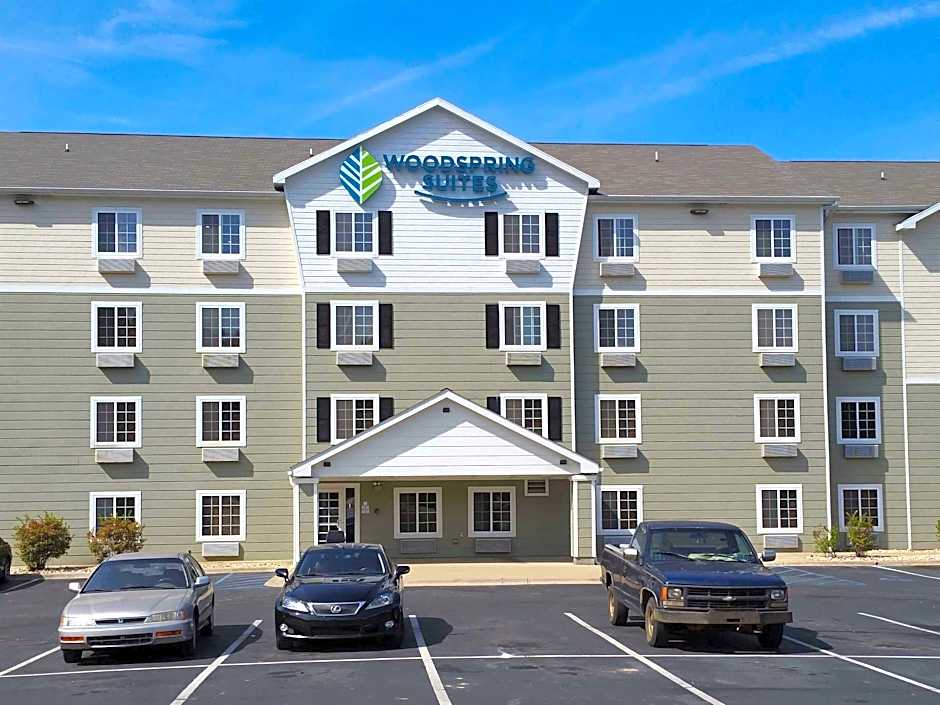 WoodSpring Suites Houston Baytown
