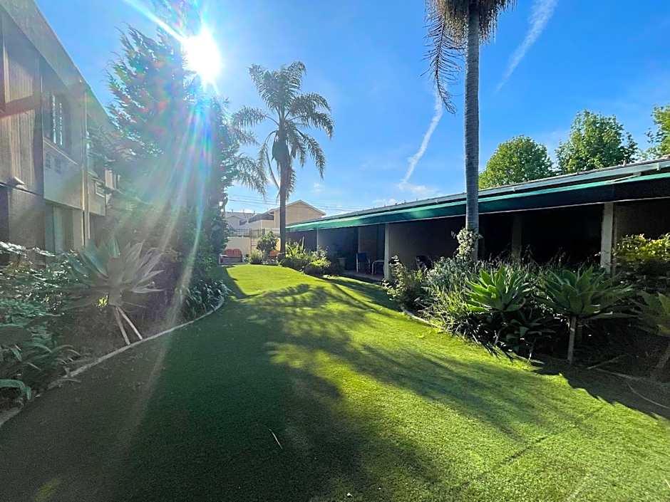 Hotel Pacific Garden