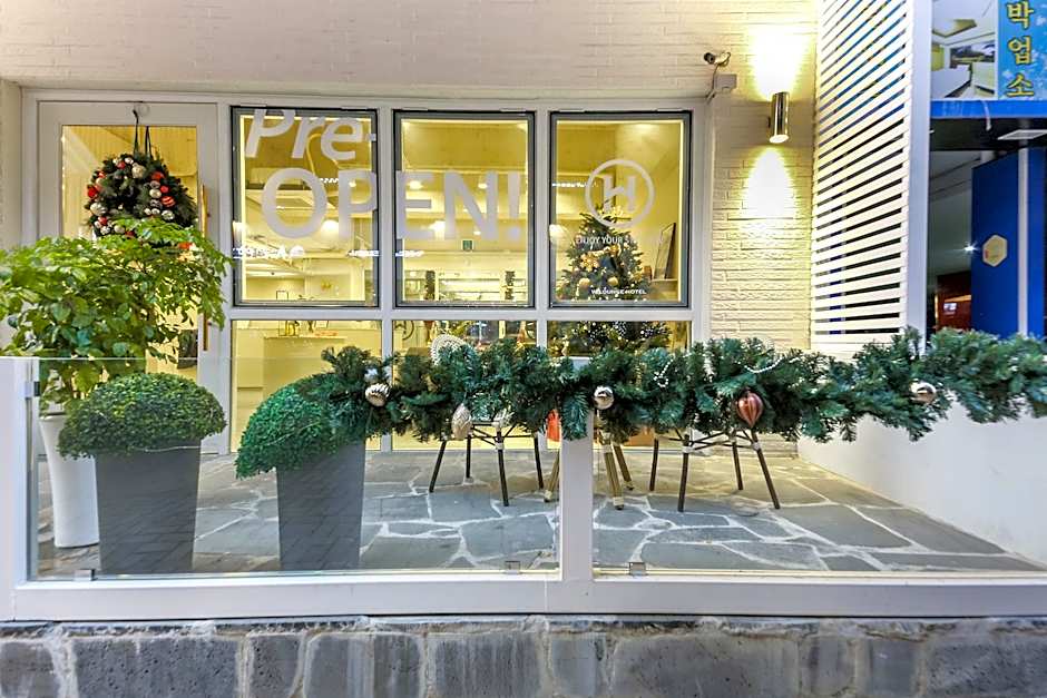 Gwangju Sangmu W Lounge Hotel