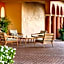 Inn of Naples, Tapestry Collection by Hilton