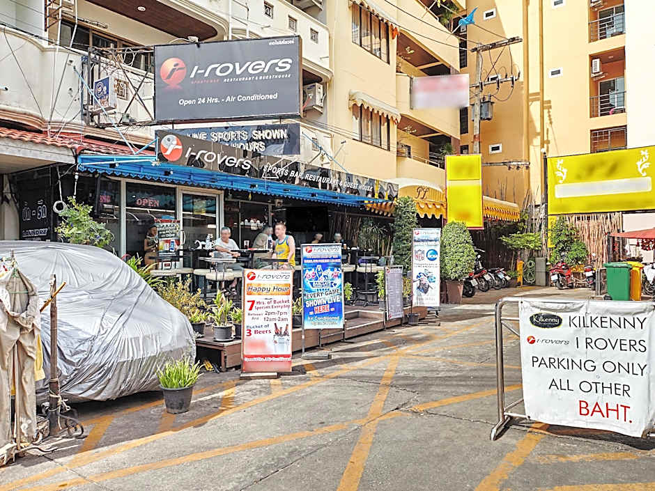 I-Rovers Sports Bar & Hotel