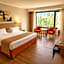 Xelena Hotel & Suites