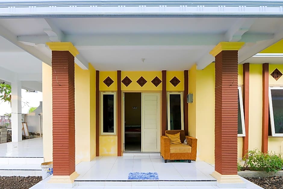OYO 2371 Islami Family Residence