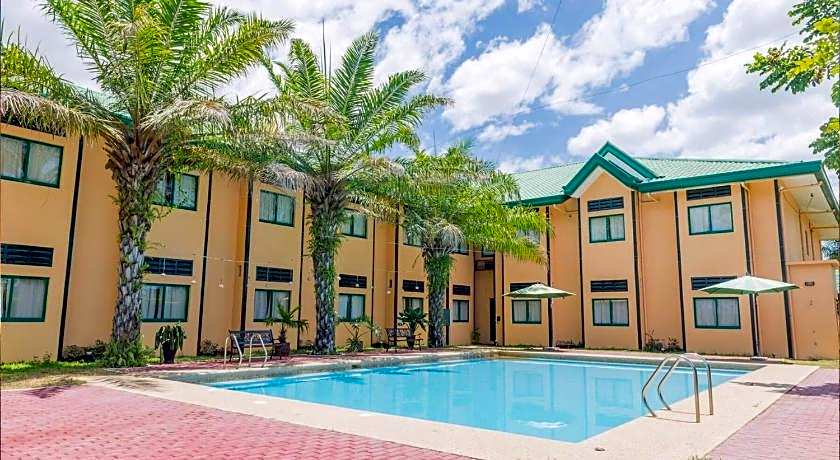 Microtel by Wyndham Cabanatuan