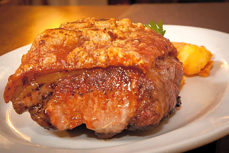 The Lamplighter Dining ~ Rooms