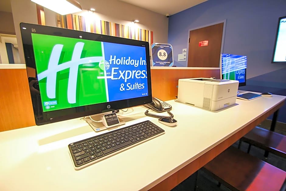 Holiday Inn Express & Suites Miami Airport By IHG
