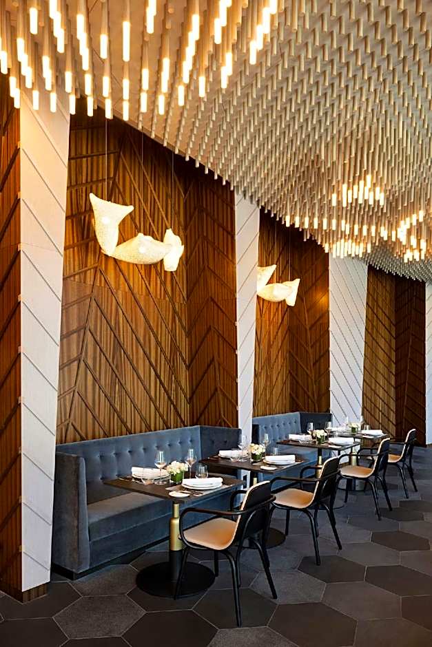 Paragraph Freedom Square, a Luxury Collection Hotel, Tbilisi