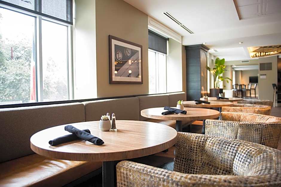 Magnolia Hotel Houston, a Tribute Portfolio Hotel