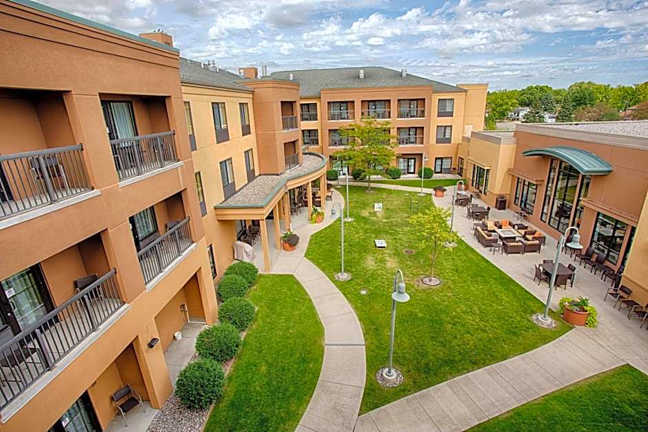 Courtyard by Marriott Fargo Moorhead, MN
