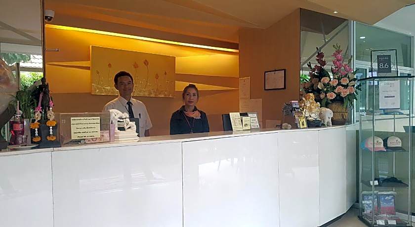 Kavinburi Green Hotel