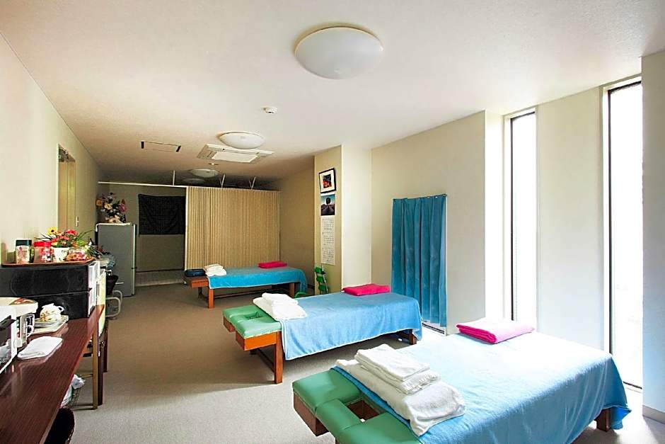 Kawaramachi Gion Onsen Golden Time Takamatsu (Male Only)