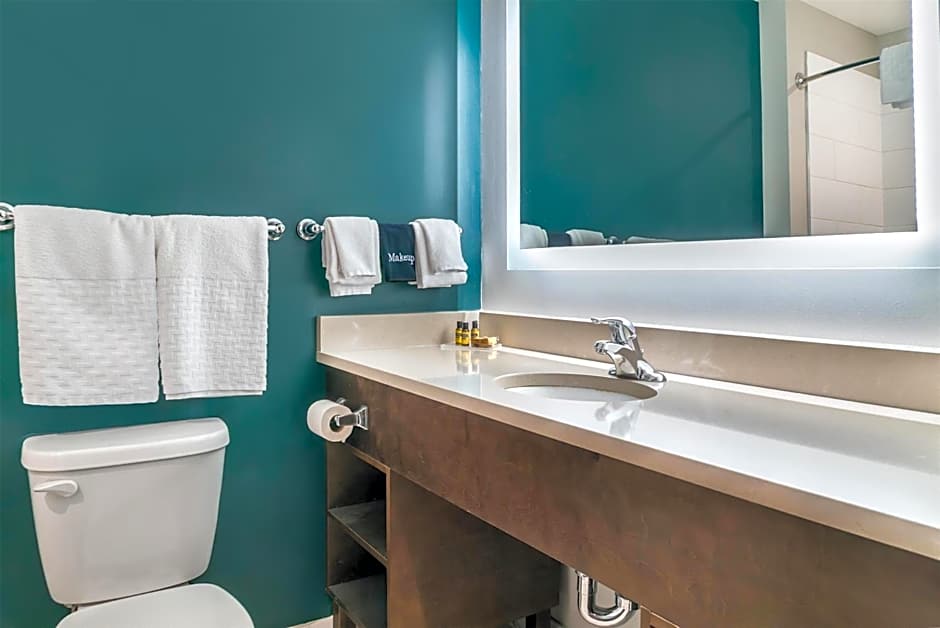 Best Western Plus Wayland Hotel