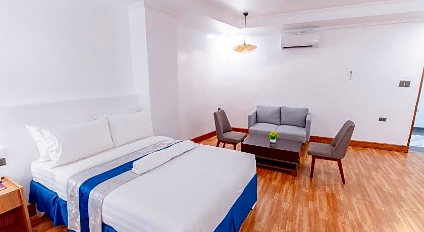 Santiago Cove Hotel and Restaurant