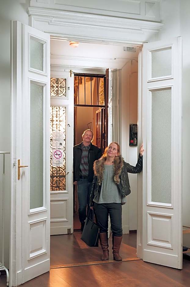 Pal's Hostel and Apartments