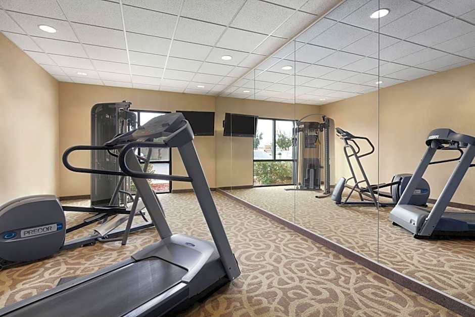 University Hotel Davis Area by IHG