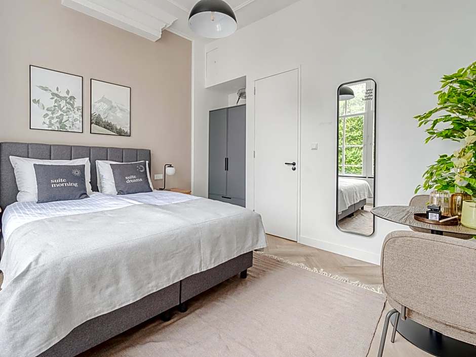 City Rooms Amsterdam Hemonystraat - Digital access