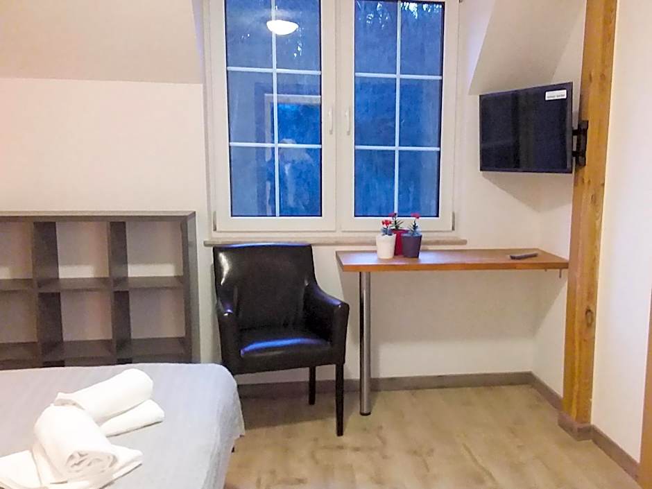Dworek Akacja uslugi hotelarskie
