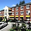 Camden Riverhouse Hotel and Inn