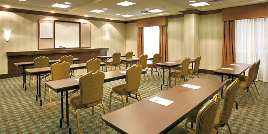 Hampton Inn & Suites Columbus Polaris