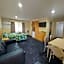 All Seasons Motor Lodge