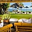 Villa Atas Ombak