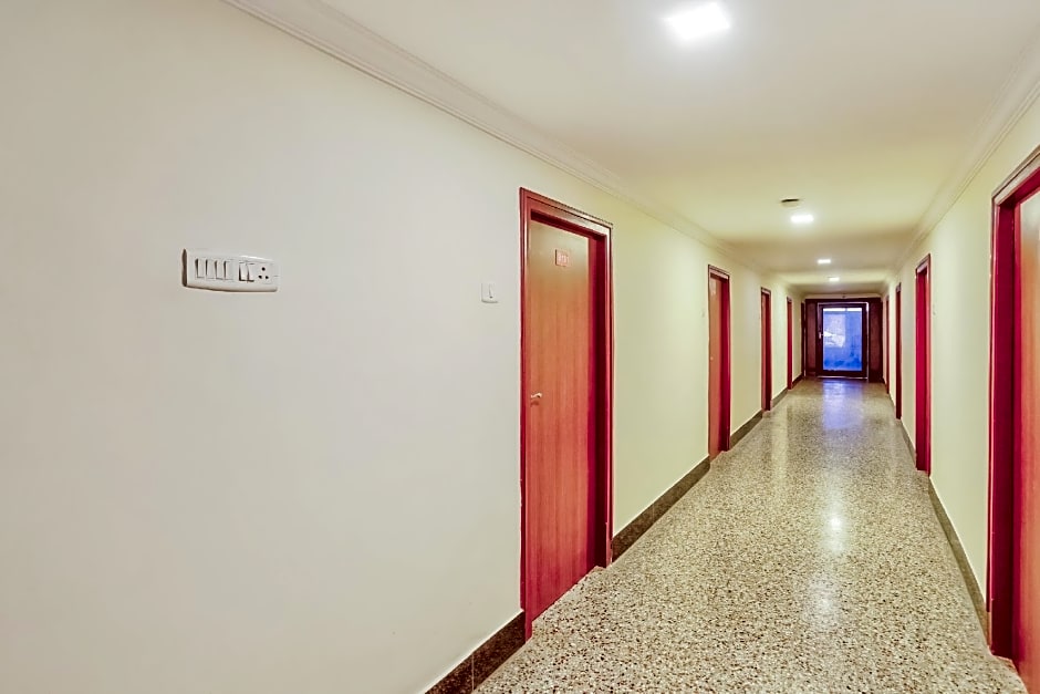 OYO Flagship 30746 Hotel Sakthi Park