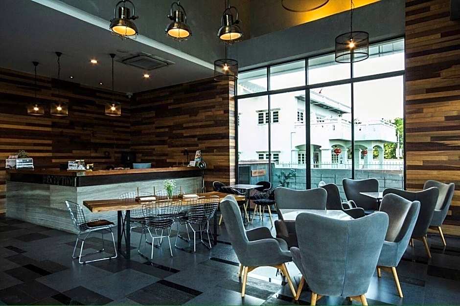 Space 59 Hotel