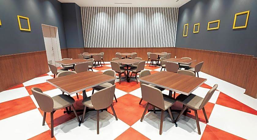 Comfort Suites Tokyo Bay