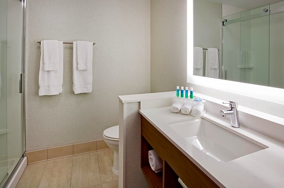Holiday Inn Express-Des Moines Downtown By IHG