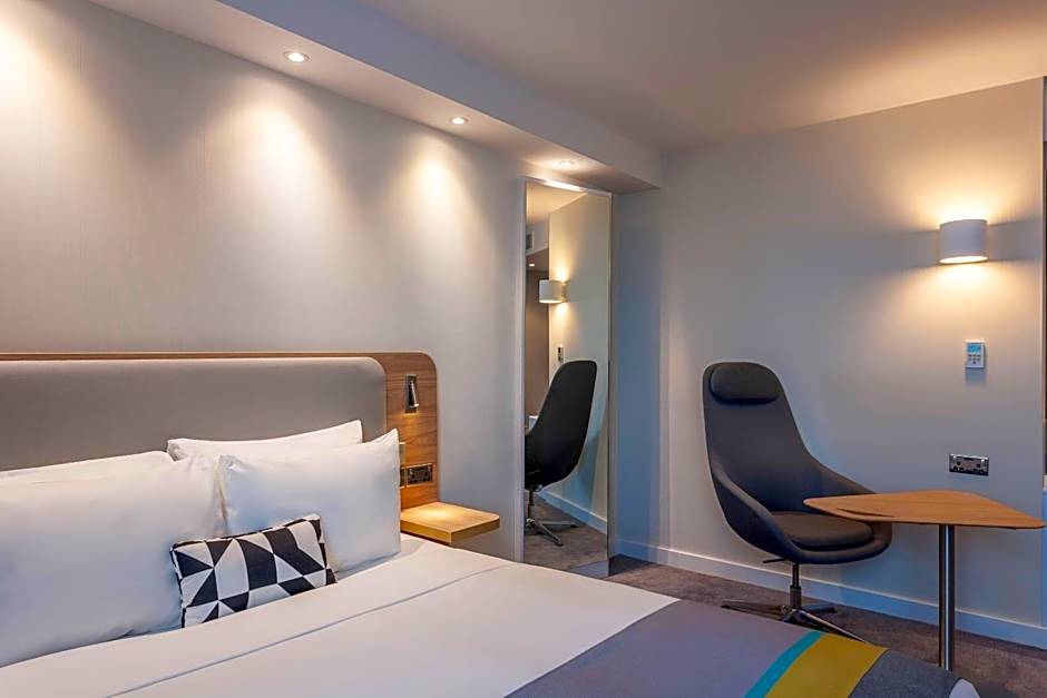 Holiday Inn Express Dublin-Airport By IHG
