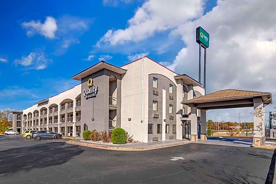 Photo 1 of 16 of Quality Inn & Suites Morrow Atlanta South