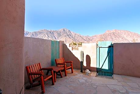 Deluxe King Room with Jacuzzi