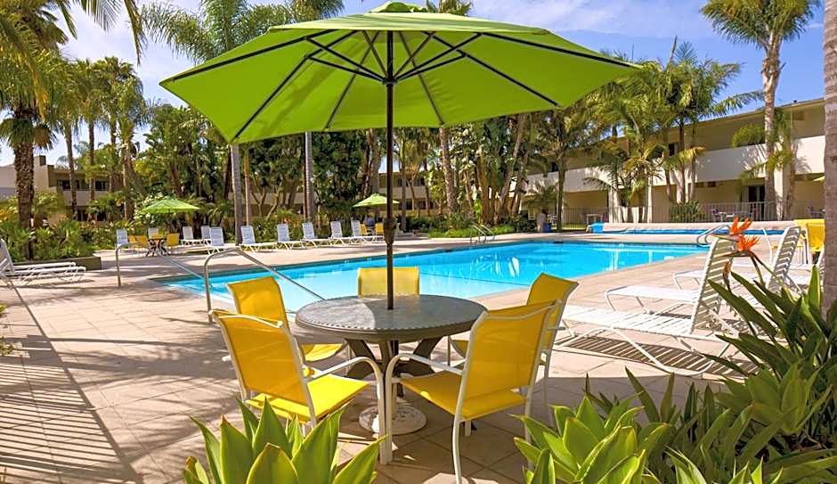 Lemon Tree Inn