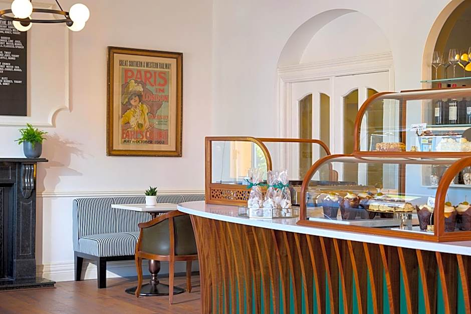 The Lansdowne Kenmare